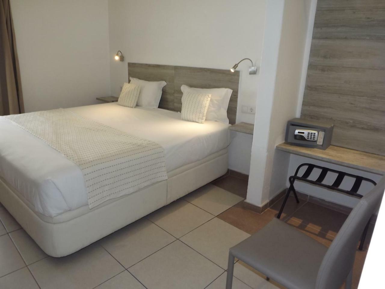 Hotel Mar Azul Lagos Dış mekan fotoğraf